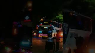 Download lagu kelap kelip lampu strobo bus #shorts mp3
