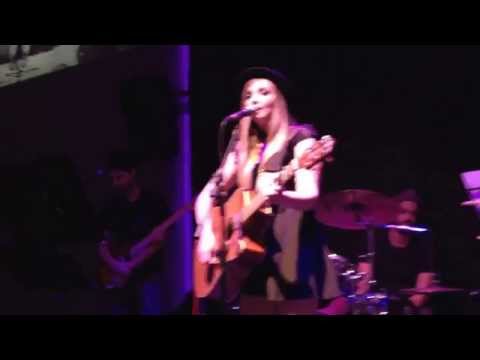 Nathalia Bacci - Loucura