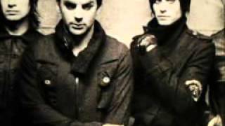 thirty seconds to mars-R-evolve