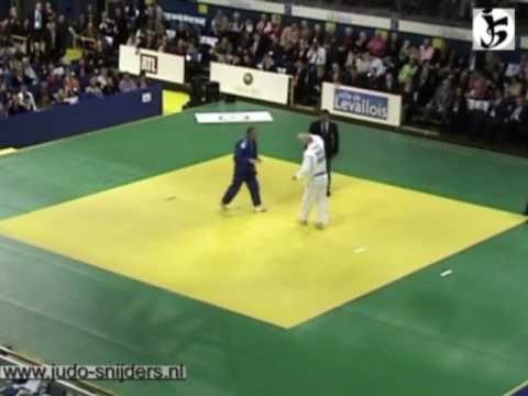 judo 2008 Levallois: Bataille (FRA) - Mikhaylin (RUS) [open]