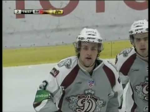 Armands Berzins scores against Vityaz Chekhov. 22.09.09.