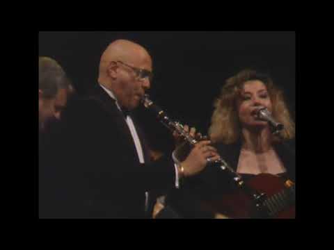 Shabbes zol zayn (Yiddish song).