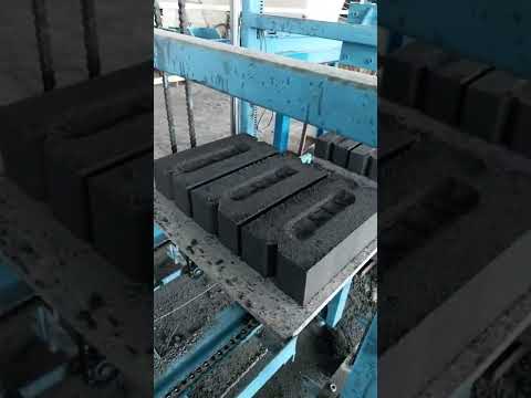 Heavy Pressure Automatic Cement , Concrete Block Making Machine