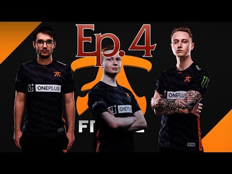 Rekkles explaining some meta ADCs and Highlights Ep.4 w/ Hylissang and RiverShark (FNC Dan)