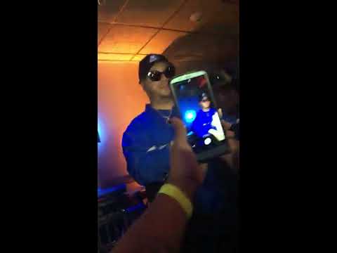 Jory Boy x Leo bash - mientras tanto live at the bar with no name 2019