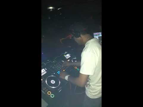 dj kol @ chez papillon ( paris)