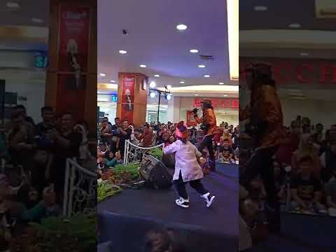 Wak Kocai Live Performance