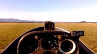 preview picture of video 'Glider winch launch from Springfield nz'