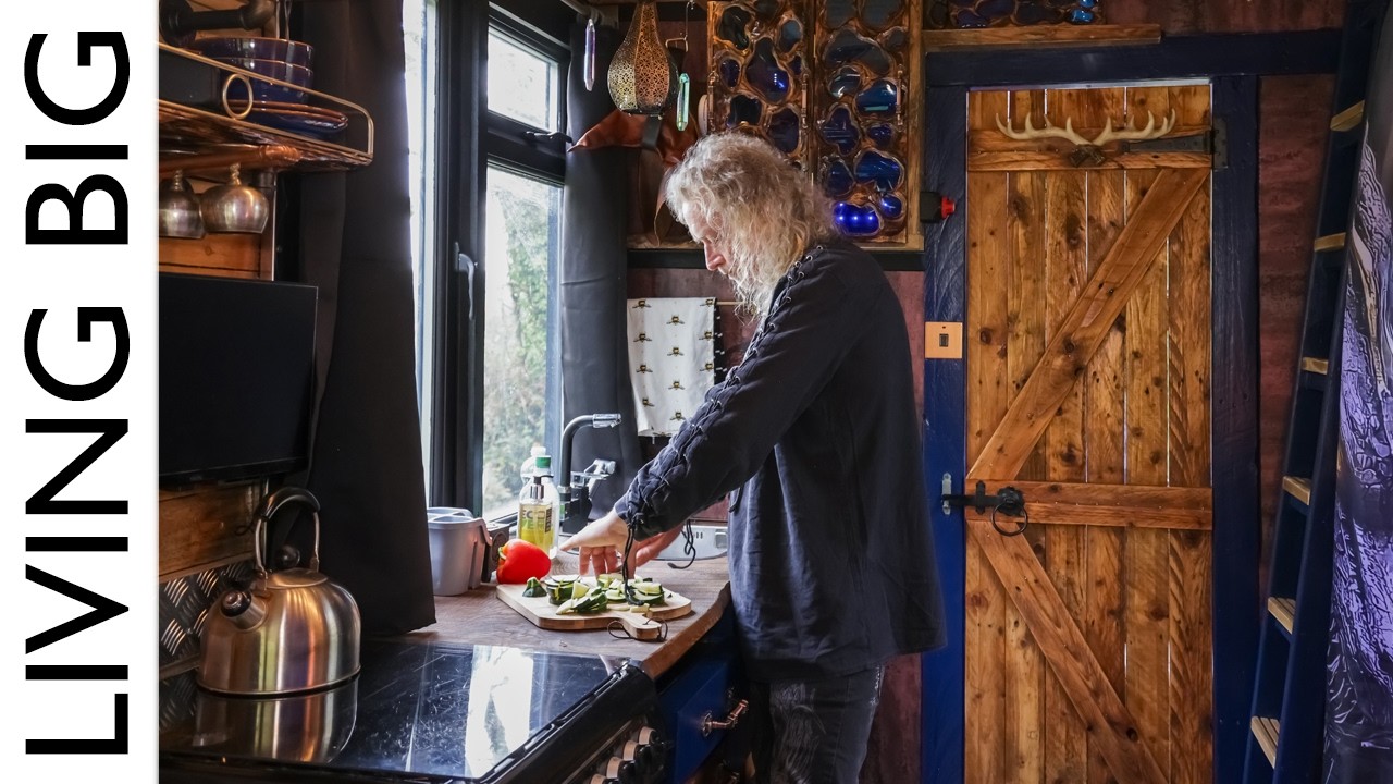 Woodworking Wizard’s Tiny Woodland Home