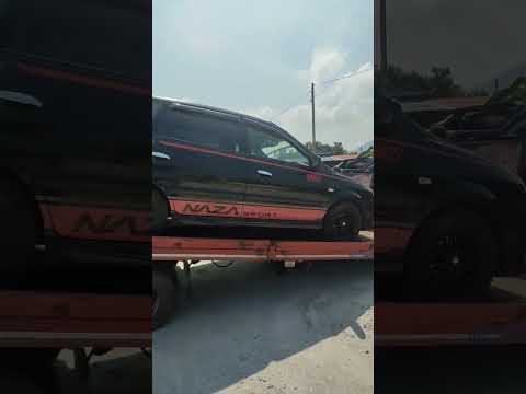 Naza Citra Kena Towing Truck