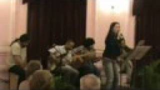 Melina Yuros canta VENTARRON