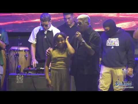 Juanda Iriarte en concierto Clemencia Bolívar