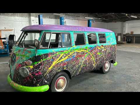 Mikail Akar / Paints Bulli VW T1