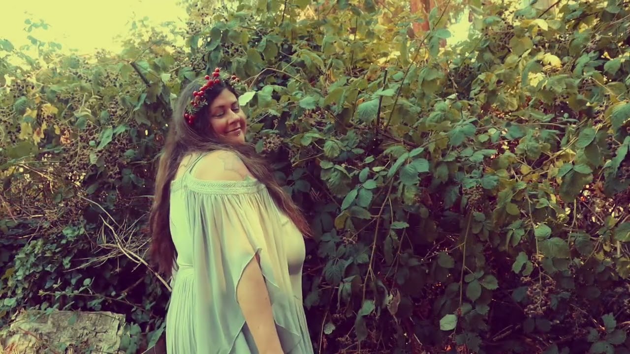 Promotional video thumbnail 2 for Magdalena Paramonte