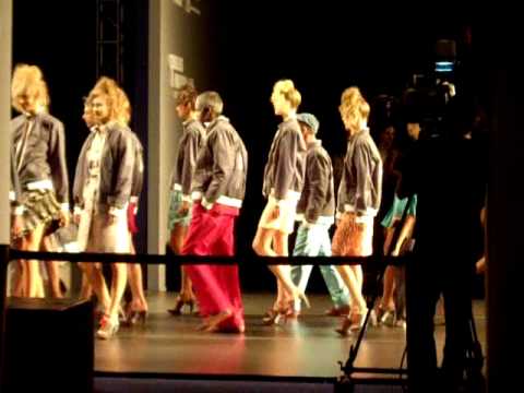 Antonio Alvarado - Cibeles Fashion week Septiembre 2009 - Primavera verano 2010