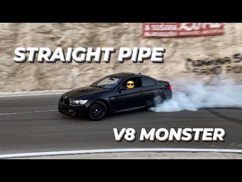 450HP BMW M3 E92 Competition with straight pipes POV