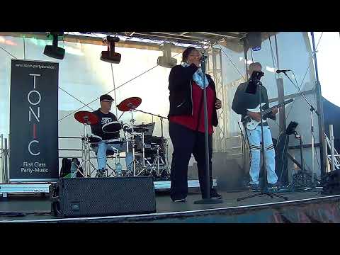 TONIC Partyband live in Merenberg