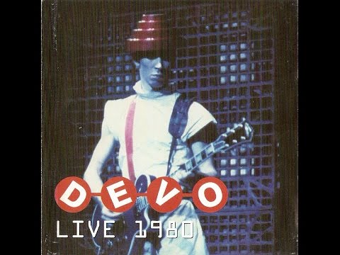 DEVO    live 1980