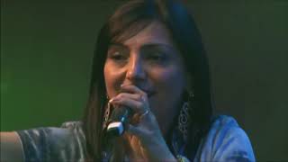 Eyshila canta Transformada e convida a todos para ser transformado pelo poder de Deus