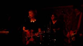 Paris - When I laid my eyes on you (Live @ Zentrale, Hamburg - 03.02.2012)