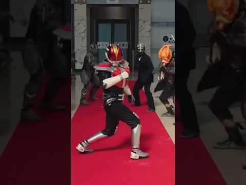 カメラを間違えるモモタロス