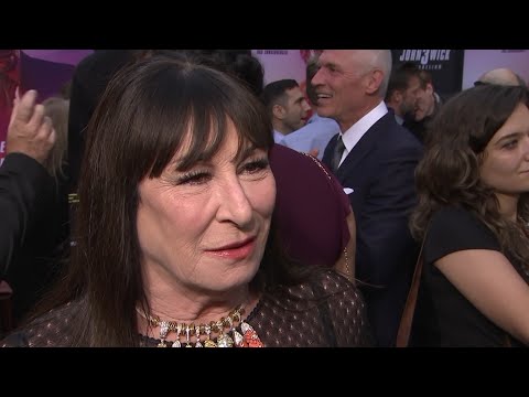 No apologies from actress Anjelica Huston following her recent "politically incorrect" comments about acting contemporaries. (May 16)