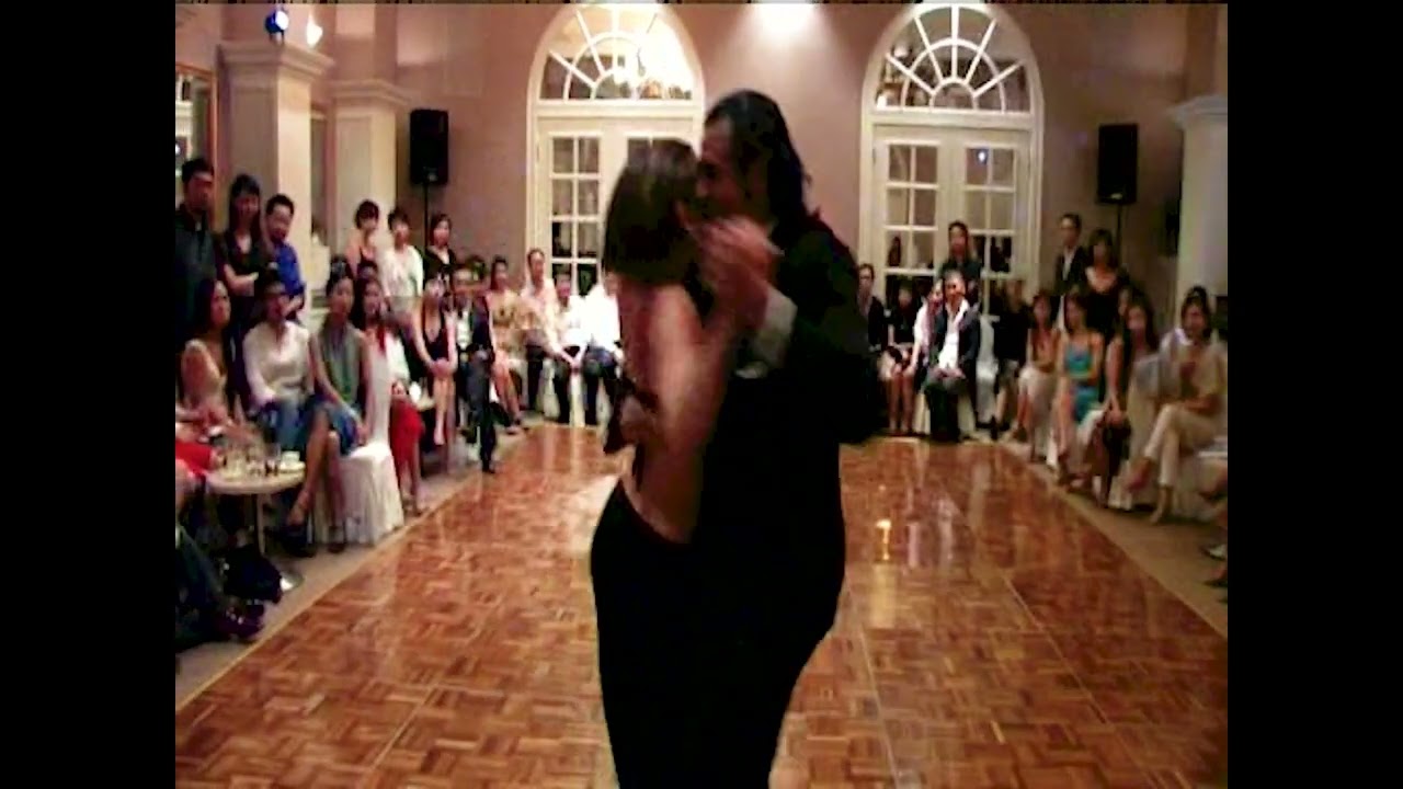 Roberto Herrera & Silvana Capra 3/4 - El Dia Que Me Quieras (Hugo Diaz) - 2008 Hong Kong