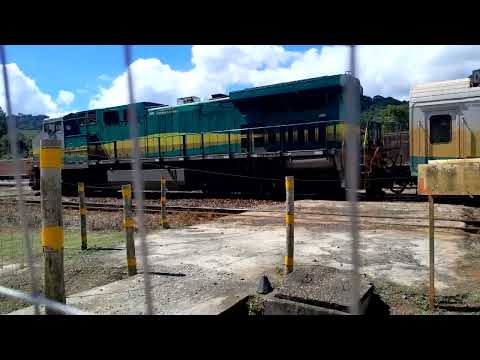 EFVM-P012 se deslocando do pátio de Drummond em NOVA-ERA-MG