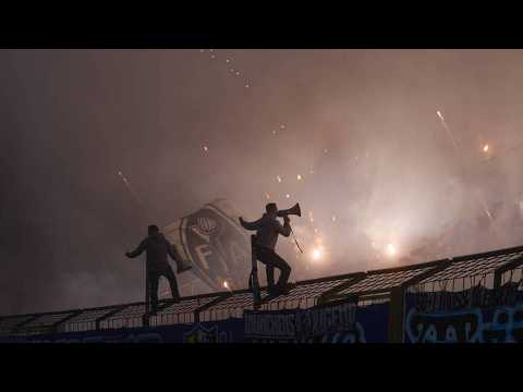 Pyro und Feuerwerk der 1860-Fans gegen Aue | FC Erzgebirge Aue – TSV 1860 München