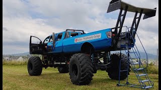 The LARGEST MONSTER TRUCK in the WORLD! 10 METERS Giant!