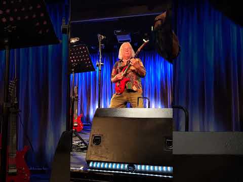 FEX Subways of your Mind live in the Lutterbeker #FEX #SubwaysOfYourMind #FEXband #TheOuterEdge