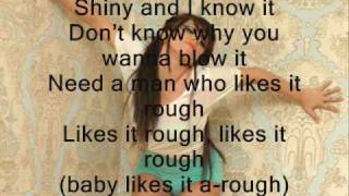 Lady Gaga - I like it rough (lyrics)