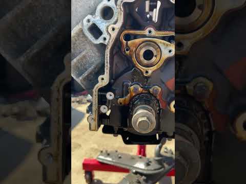 How to swap a cam in a 6.0 ls with out pulling the heads off #lsswap #automobile #car #detroit #ls2
