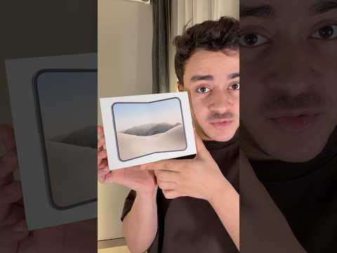 فتح صندوق آيفون دوو Duo المطوي