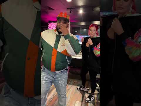 #IWANNABATTLE - QUEENZFLIP VS JUSTINA VALENTINE FROM WILD N OUT