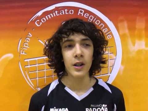 Finale Regionale U14M: Volley Treviso - Pallavolo Padova 0-3 - Capitan Ceccato dopo il trionfo