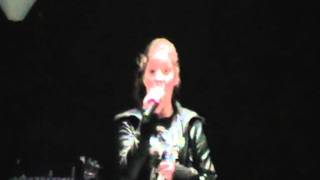 Amy Davidson singing helen shapiro