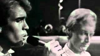 Jan &amp; Dean&#39;s Sidewalk Surfing