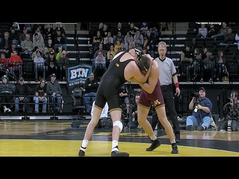 Big Ten Rewind: 2014 Wrestling - Heavyweight - Minnesota's Tony Nelson vs. Iowa's Bobby Telford