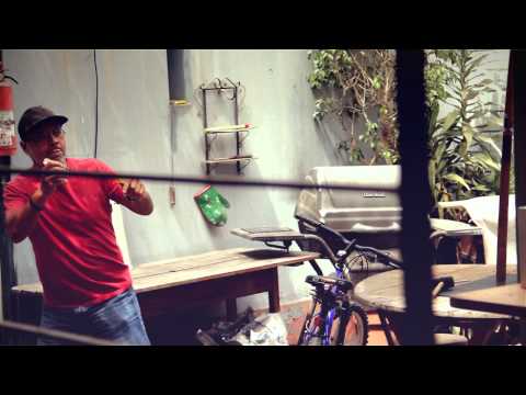 CÓMO DESTROZAR A LA RADIO - MAR DE COPAS