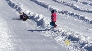 Get ready to CRINGE, impressive near miss (sledding dangers)