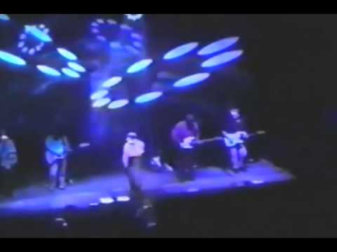 Cocteau Twins  HOLV  Live 1990 w Soundboard Synch