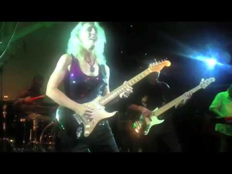 Got My Mojo Working, live bluesrock by Laurie Morvan Band