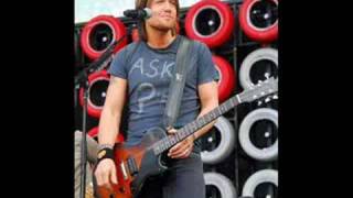 New Version &quot;You Look Good In My Shirt&quot; by Keith Urban