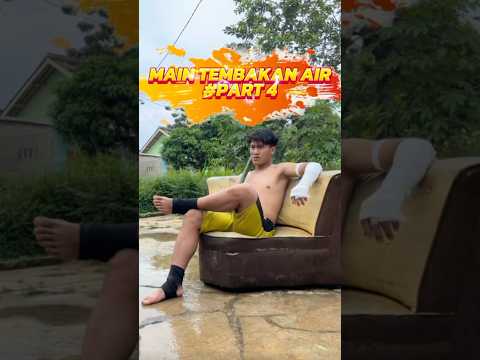 Kalian pernah nggak main TEMBAKAN AIR, air nya pake air comberan #comedy #viral #shorts #wakotu