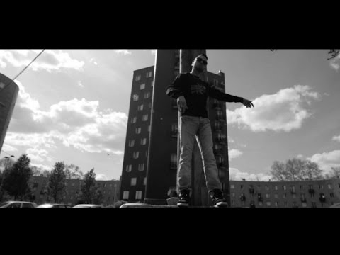 Video thumbnail for En bas d’la tour