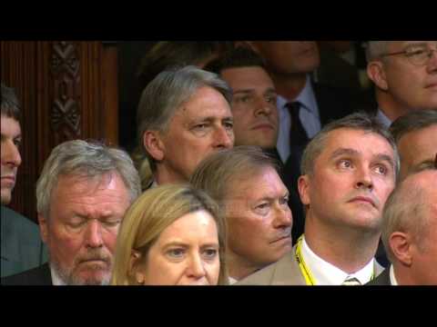 Mbretëresha “harron” Donald Trump - Top Channel Albania - News - Lajme