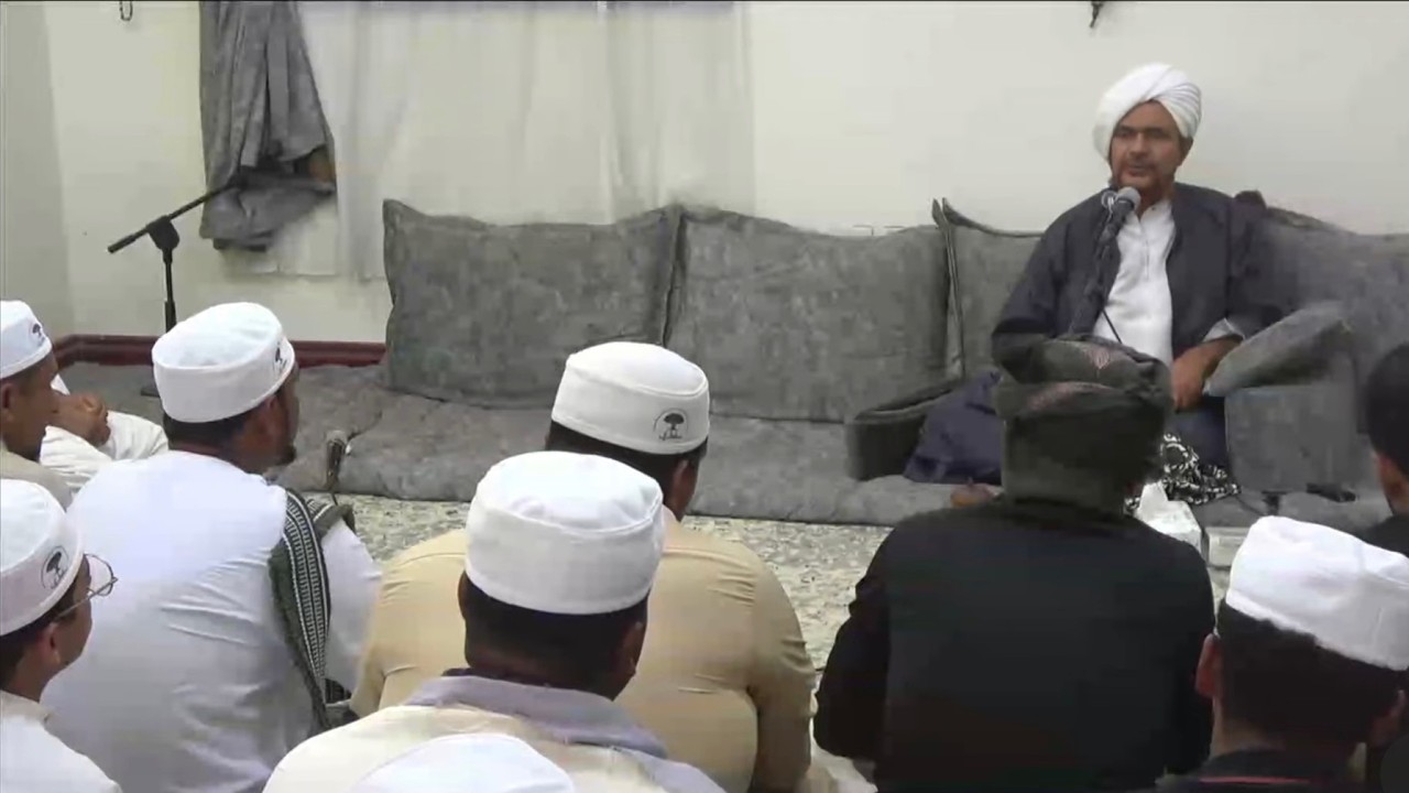 مباشر: جلسة الحبيب عمر بن حفيظ مع طلاب #الدورة32 من جزيرة سقطرى - 23 صفر 1448
