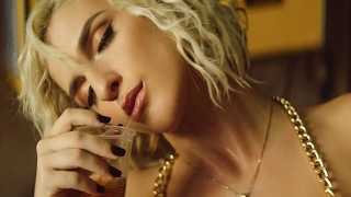 Vindata - Right Now (feat. Njomza and Alex & Alex) (Official Music Video)