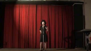 Elle Frequentait La Rue Pigalle Music Video